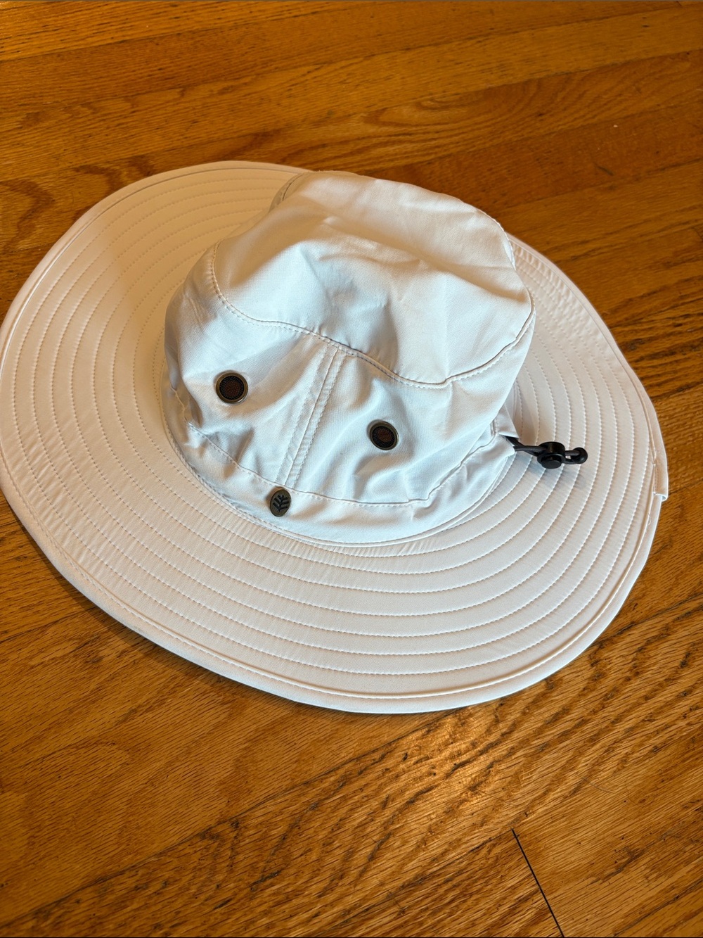 Coolibar White Sun Hat size S/M